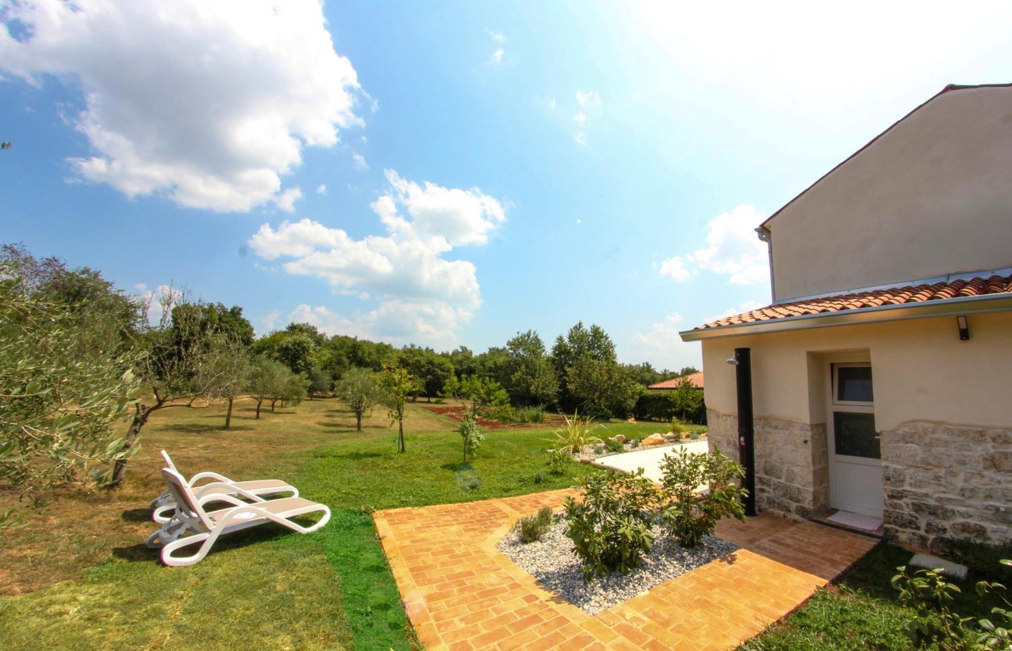 Casa Viva Villa Umag Exterior photo